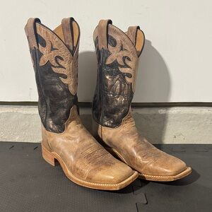 Women's Two-Tone Western Boots